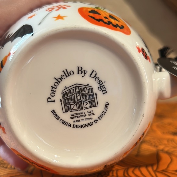 Portobello By Design Happy Halloween Mug (4 available) - Picture 3 of 3